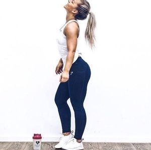 SOLD Gymshark Sculpture Dry leggings